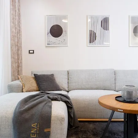 Ena, Luxury Appartement *